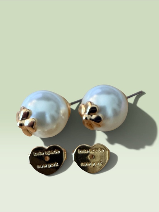 kate spade Jewelry - Kate Spade Pearl Stud Earrings with Gold Flower Caps